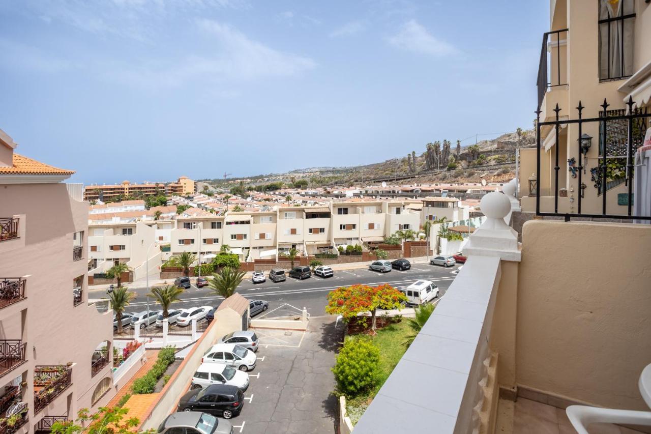 Castle Harbour Phoebe'S Flat Los Cristianos By Lovetenerife Екстериор снимка